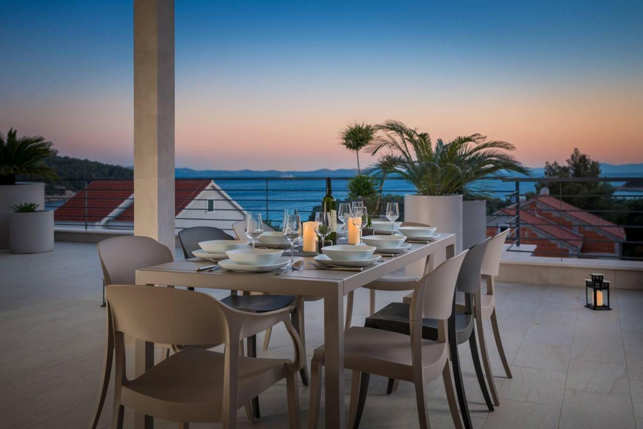 Luxury Villa Lucice View Milna  Exterior photo