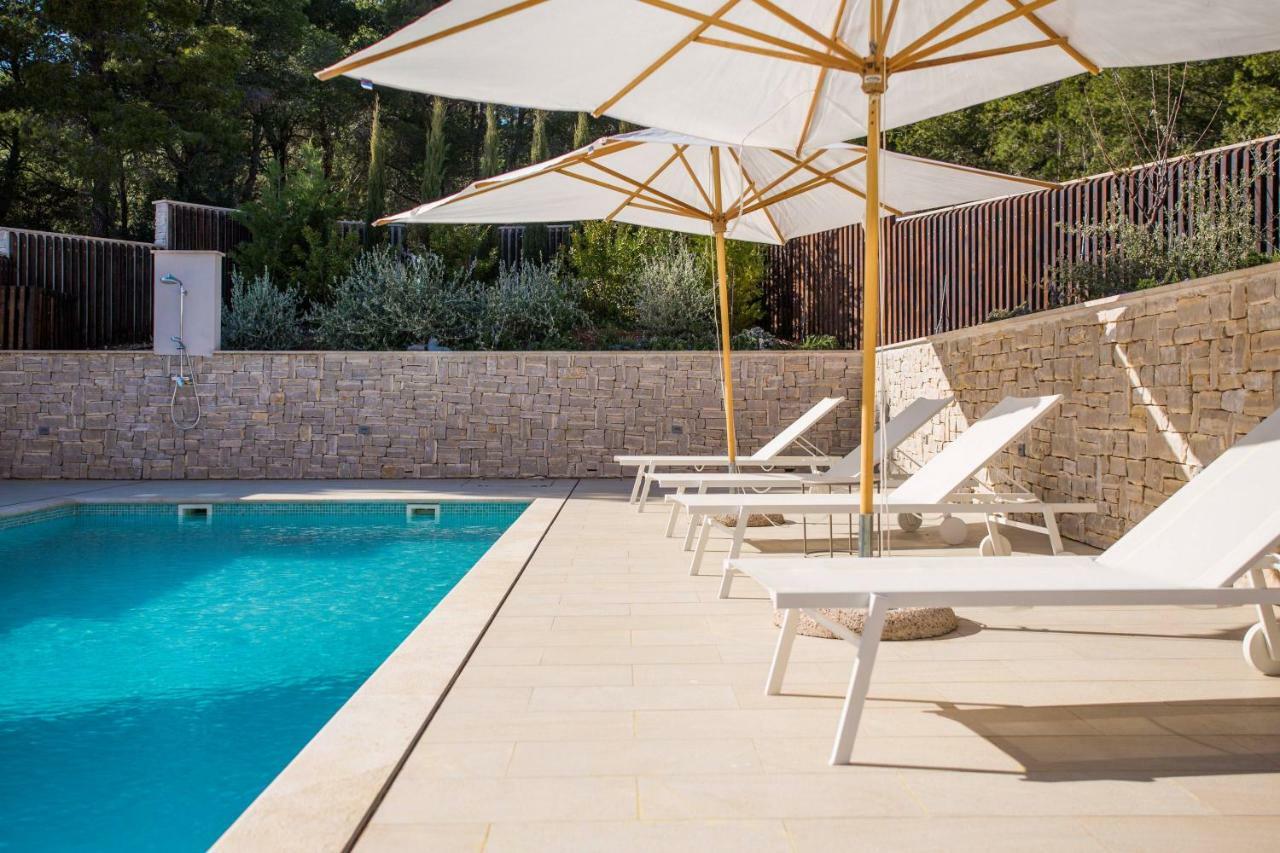 Luxury Villa Lucice View Milna  Exterior photo